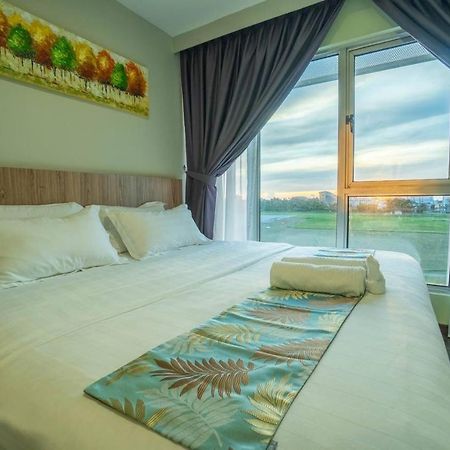 Flypod Hotel Kota Kinabalu Esterno foto
