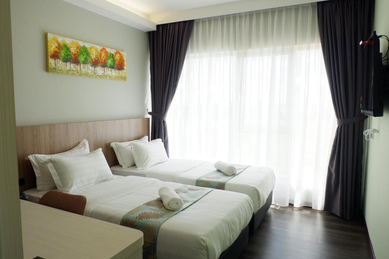 Flypod Hotel Kota Kinabalu Esterno foto