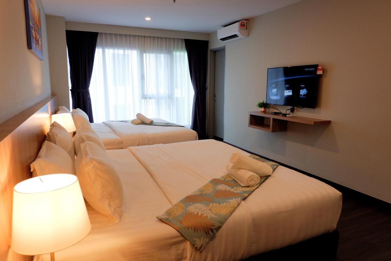 Flypod Hotel Kota Kinabalu Esterno foto