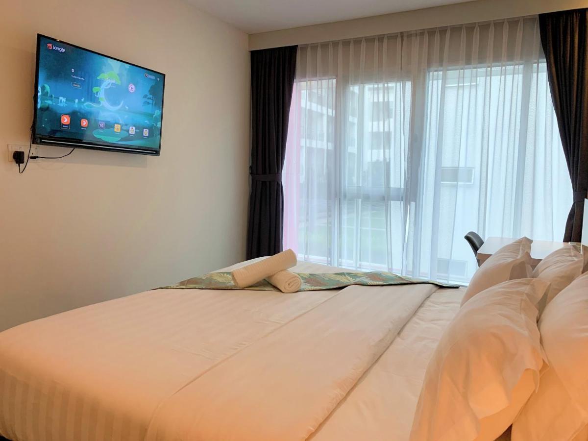 Flypod Hotel Kota Kinabalu Esterno foto